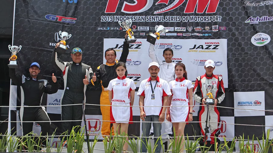 Yulianto Adi Raih Kemenangan Perdana Di Seri Keempat Ajang Balap Honda Brio Speed Challenge 3