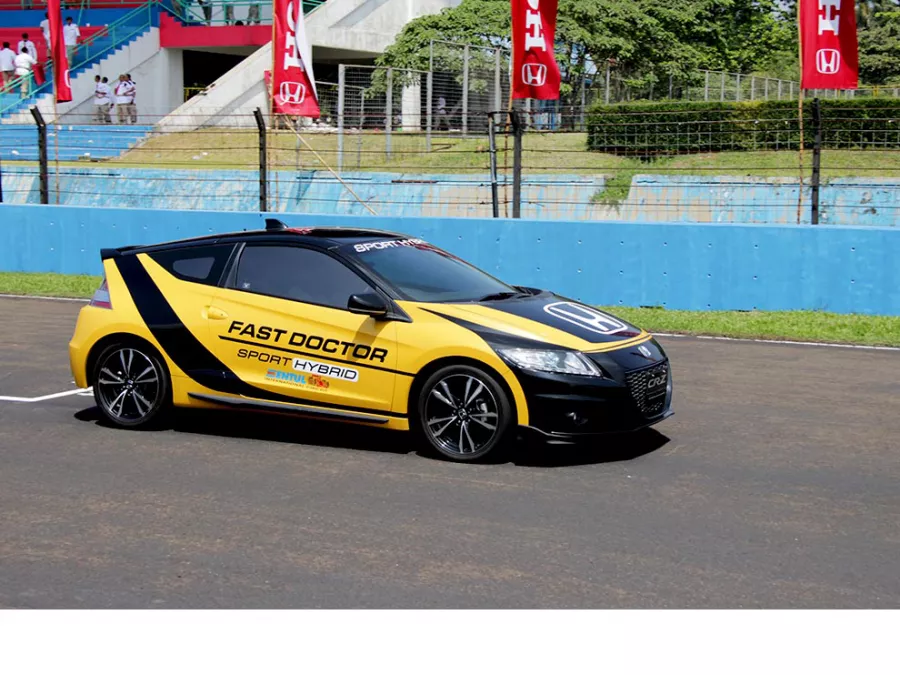 Honda CR-Z Tampil Sebagai Official Car FIM Asia Road Racing Championship (FIM ARRC) 2015 Di Sirkuit International Sentul