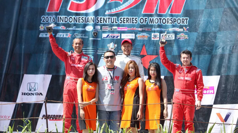 Honda Racing Indonesia Raih Kemenangan Ketiga Di Ajang ITCC 1.600 CC Max Dan Super Touring Car Championship 2016 Putaran Ketiga