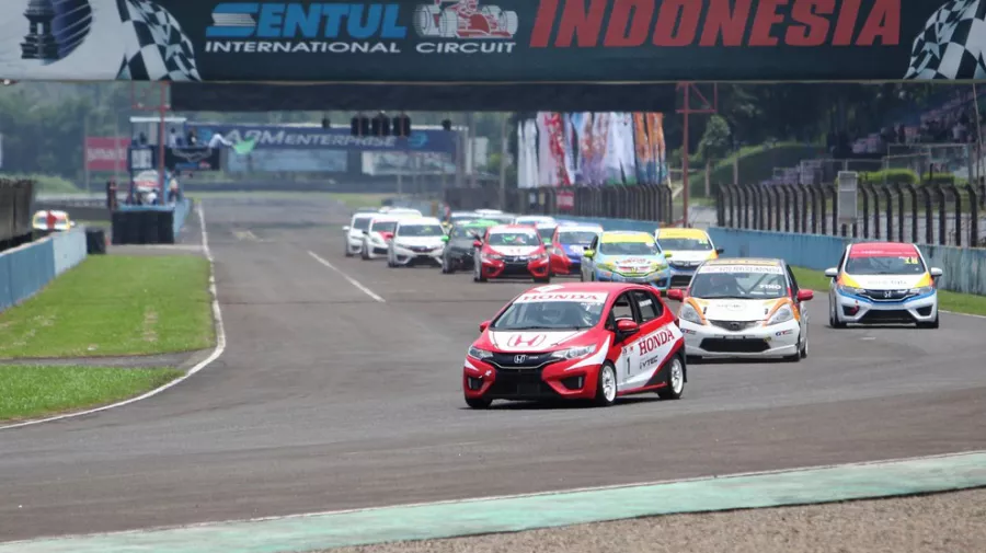 Putaran Kedua Ajang Balap Honda Jazz Speed Challenge 11 Dan Honda Brio Speed Challenge 4 Digelar Akhir Pekan Ini