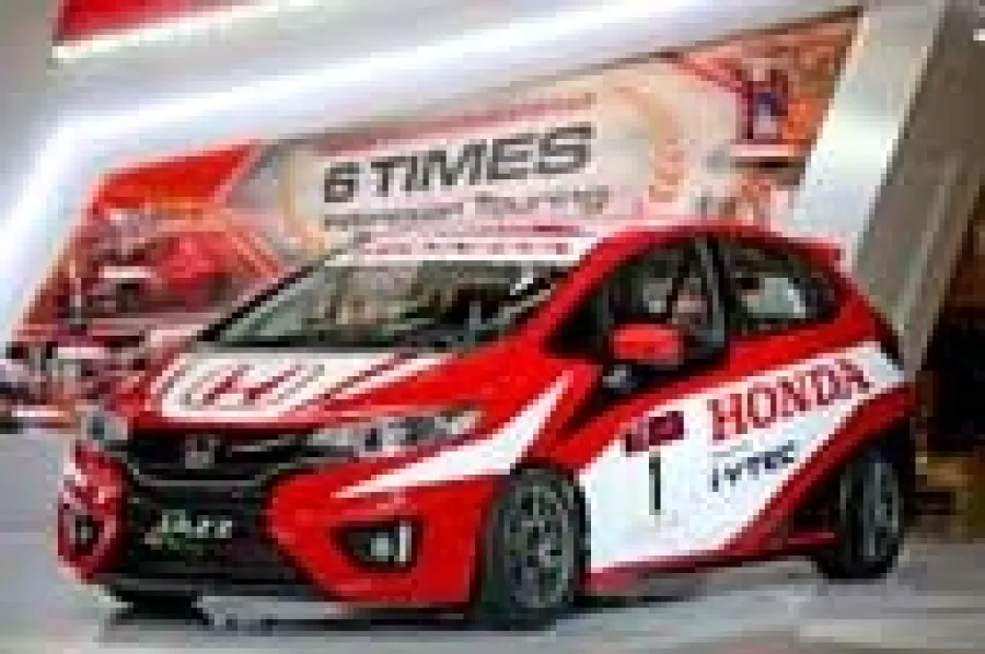 Honda Kembali Berlaga DI Ajang Balap Indonesia Sentul Series Of Motorsport Musim 2015