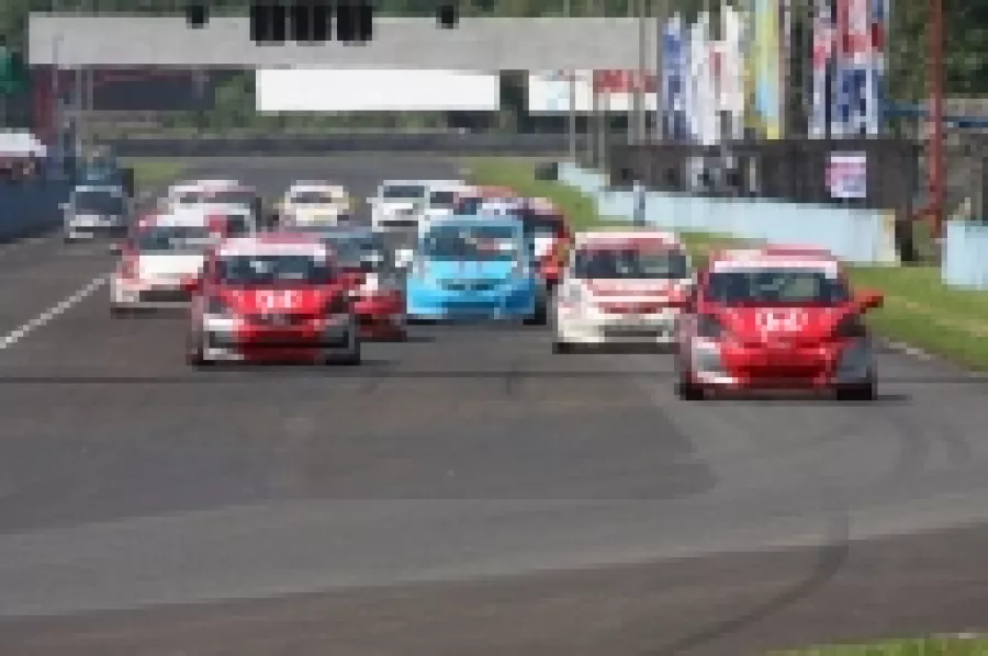 Seri Ketiga Honda Jazz Speed Challenge 9 & Honda Brio Speed Challenge 2 Akan Digelar Akhir Pekan ini dI Sirkuit Internasional Sentul