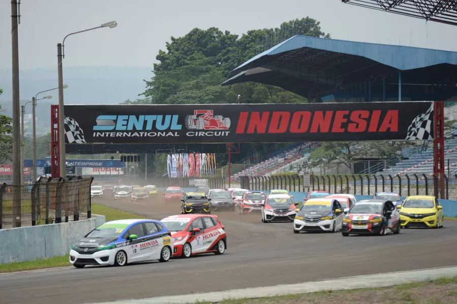 MENJELANG SERI KE-5 HONDA JAZZ SPEED CHALLENGE,  FITRA ERI MASIH PUNCAKI KLASEMEN SEMENTARA