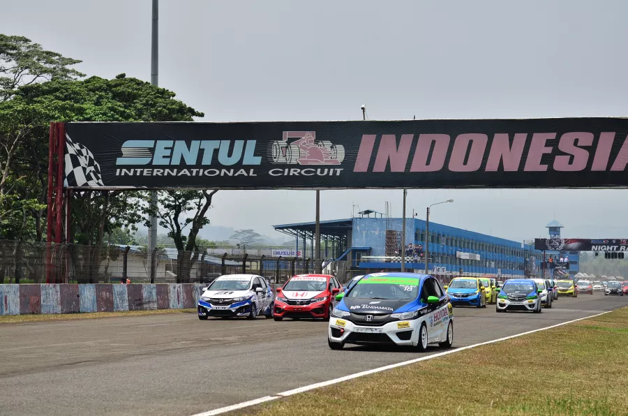 FITRA ERI RAIH GELAR JUARA SERI HONDA JAZZ SPEED CHALLENGE UNTUK KEEMPAT KALINYA